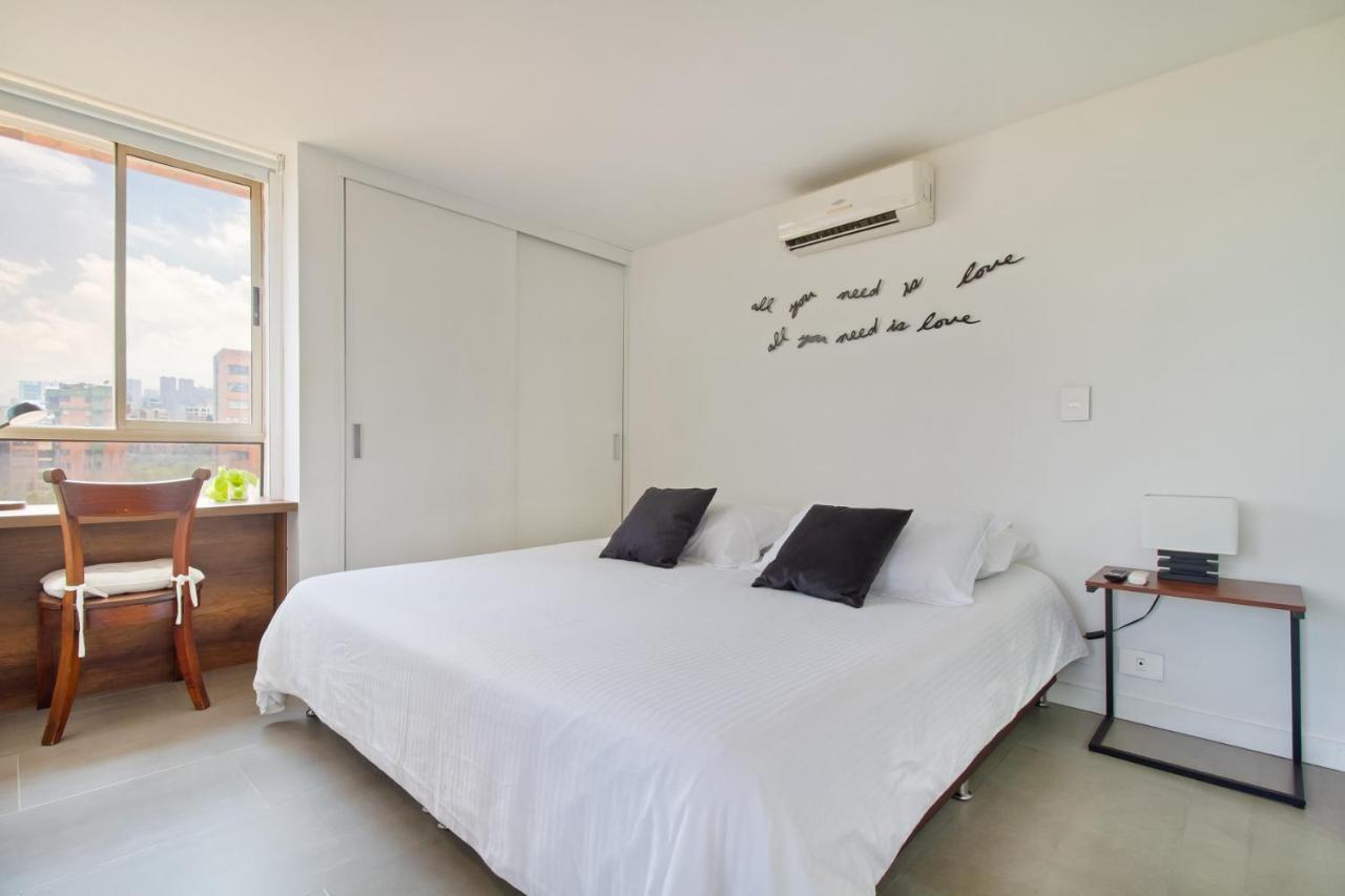 Aptos Alcazar Oviedo By Housy Host Medellín Exterior foto